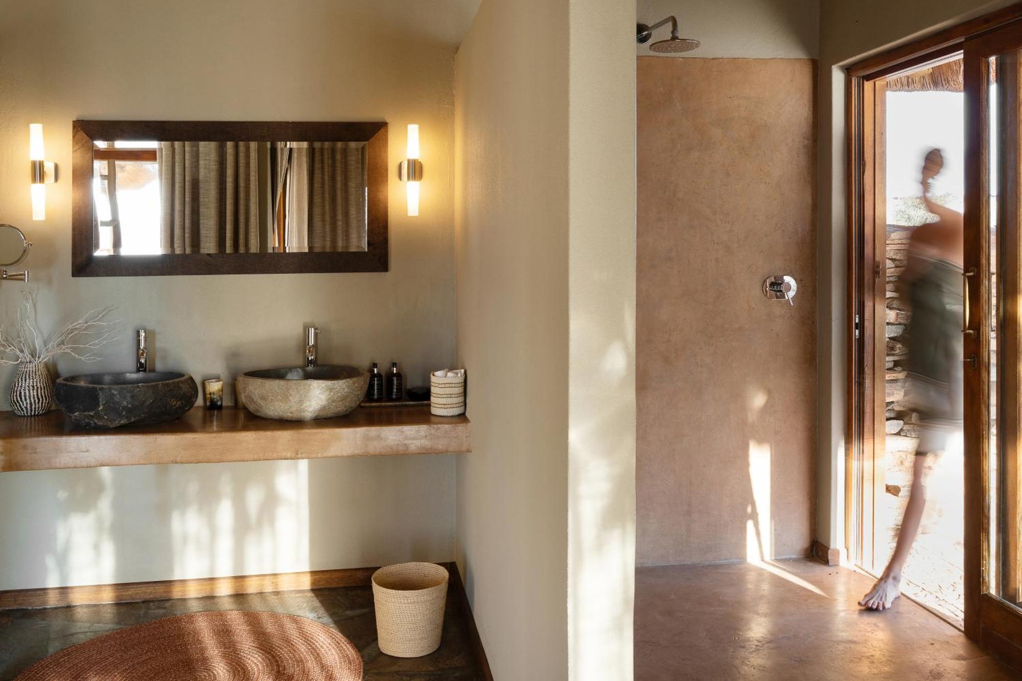 Sandfontein Lodge & Nature Reserve Экстерьер фото